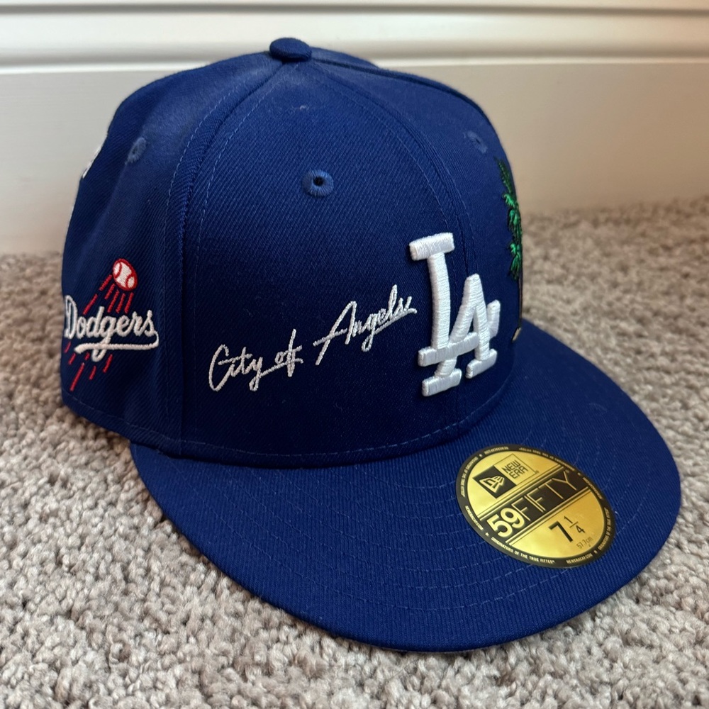 NWT - LA Dodgers Blue Fitted New Era Baseball Hat Limited Release Size 7 1/4